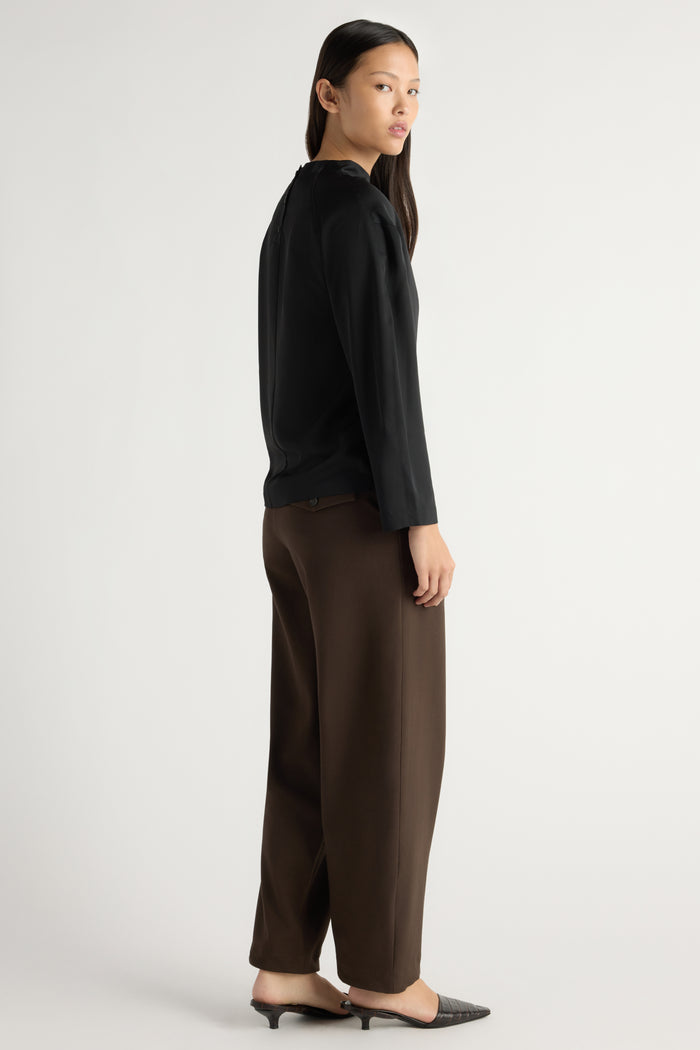 May-Li | Aaliyah Gathered-Neck Long-Sleeve Blouse in Size Small