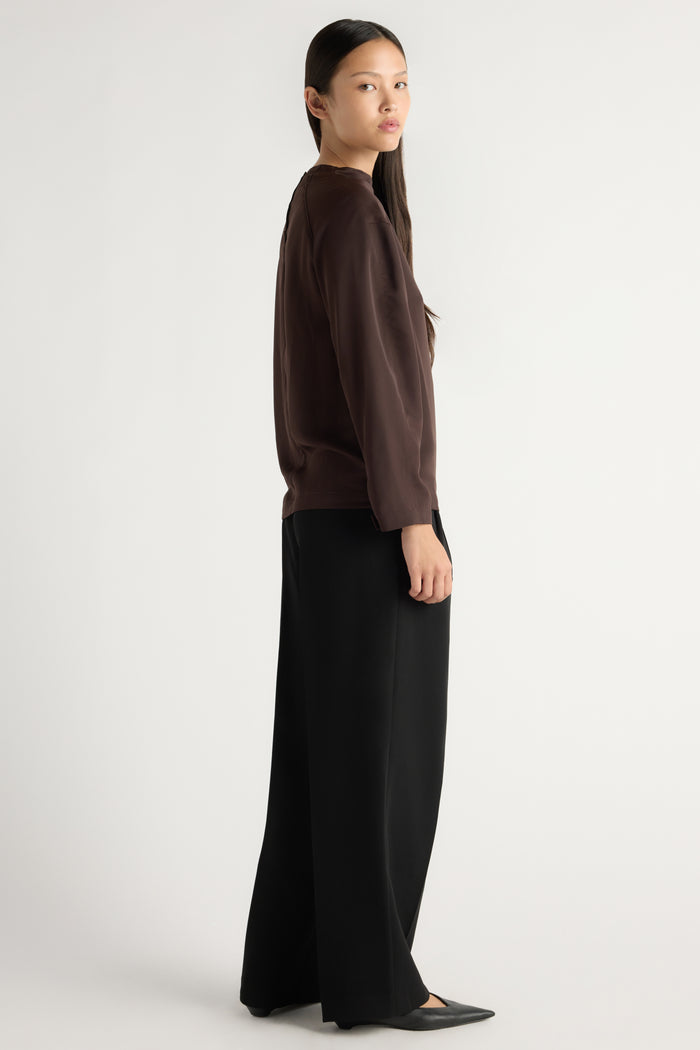 May-Li | Aaliyah Gathered-Neck Long-Sleeve Blouse in Size Small