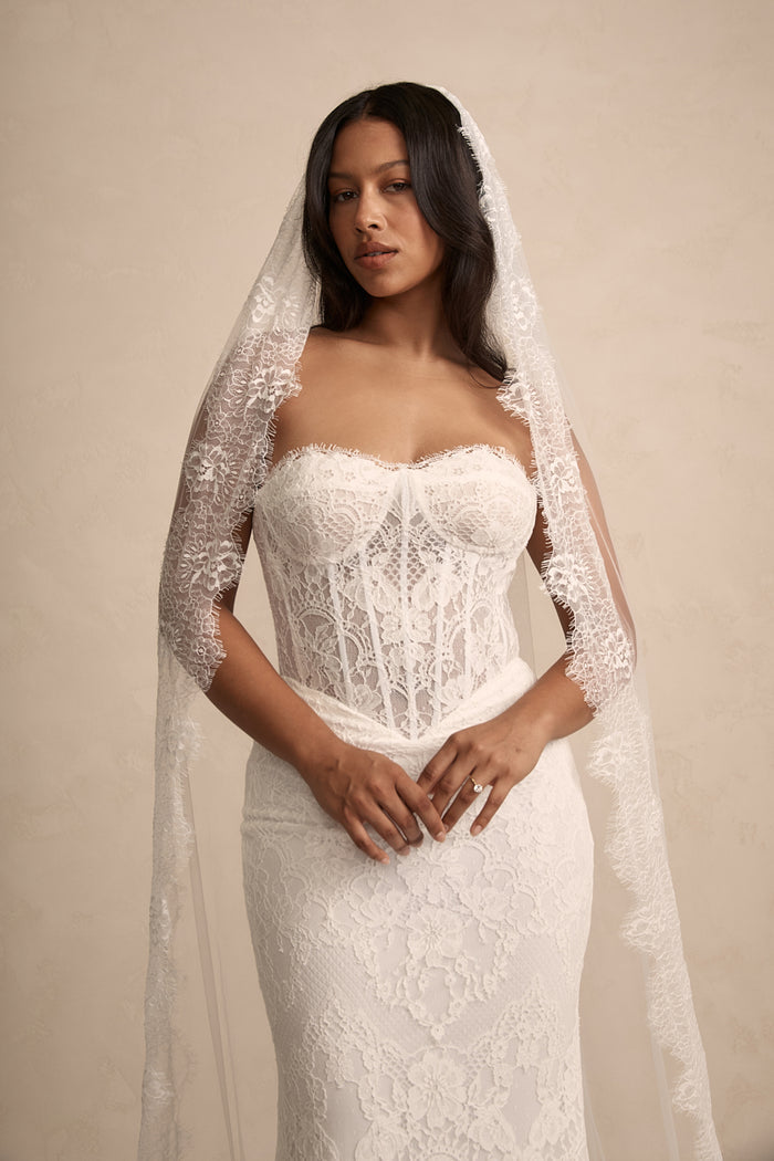 ALICE VEIL