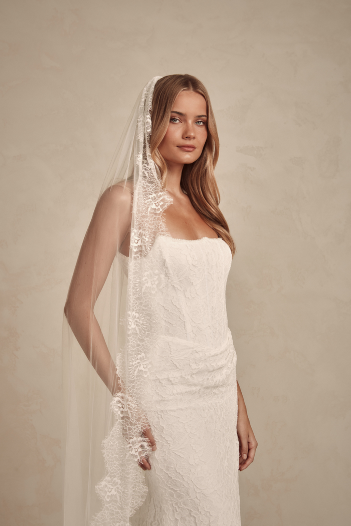 ALICE VEIL
