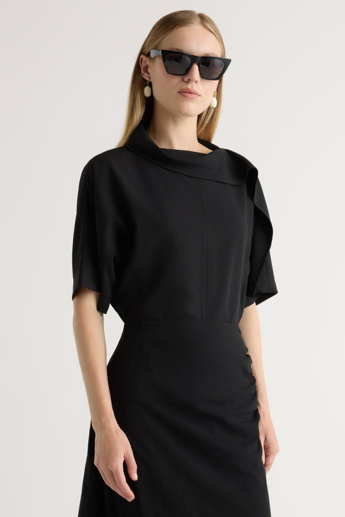 Jess | Allie Foldover Scarf-Neck Blouse in Size Small