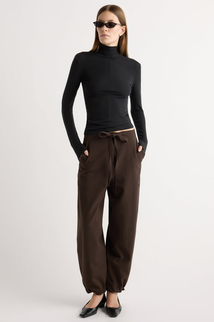 Marije | Danielle Drawstring Barrel-Leg Pant in Size Small