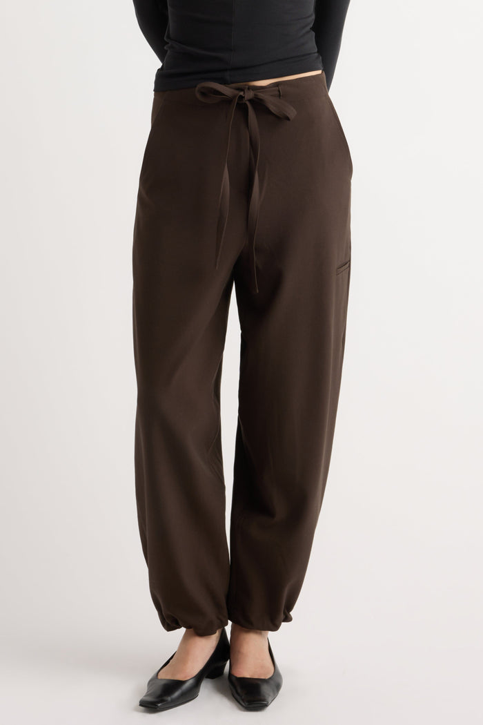 Marije | Danielle Drawstring Barrel-Leg Pant in Size Small
