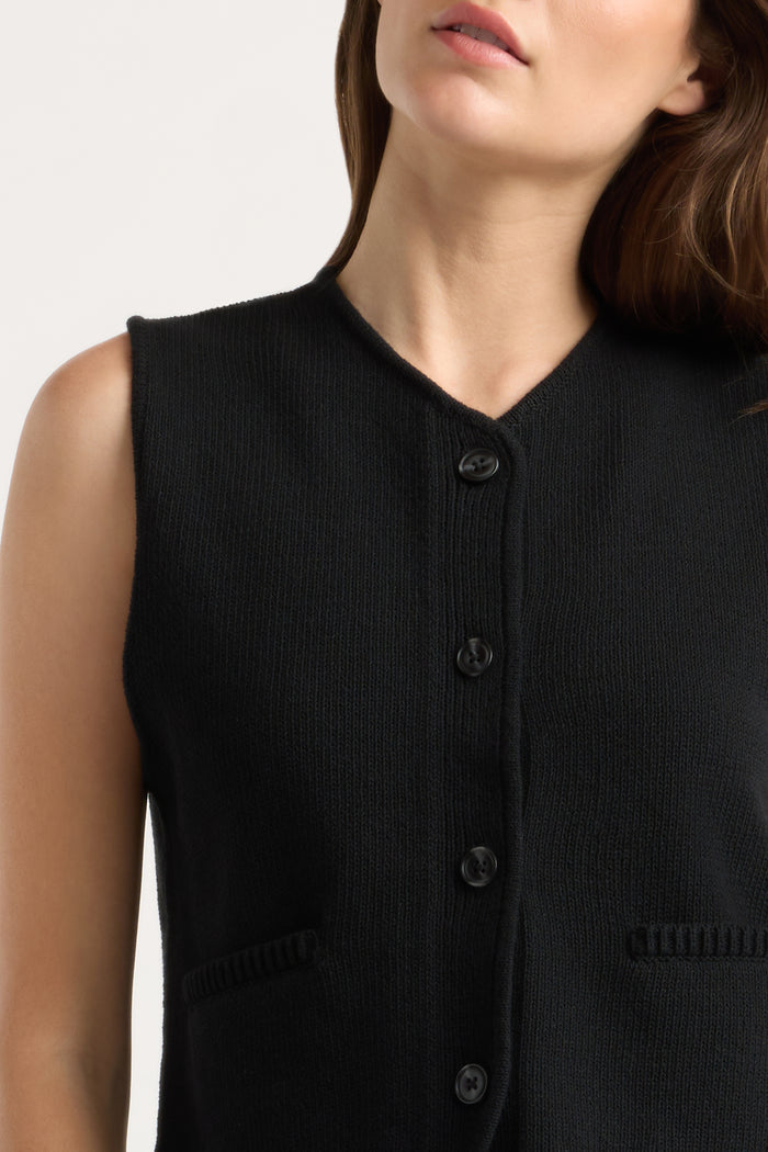 Renée | Elaine V-Neck Sweater Vest in Size Small