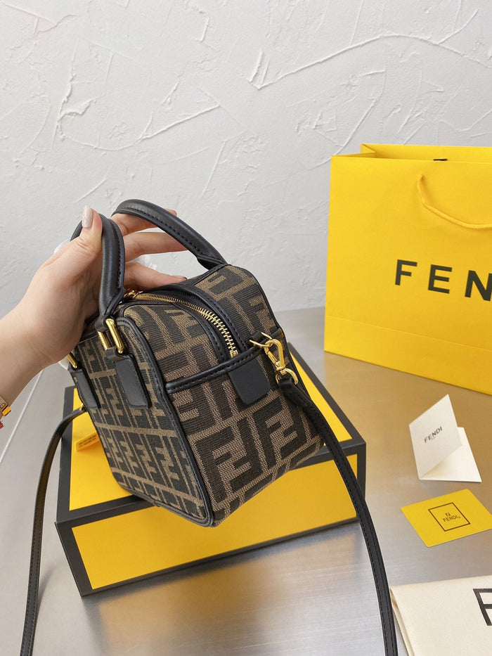 ESMEE - Top Quality Bag FND 671