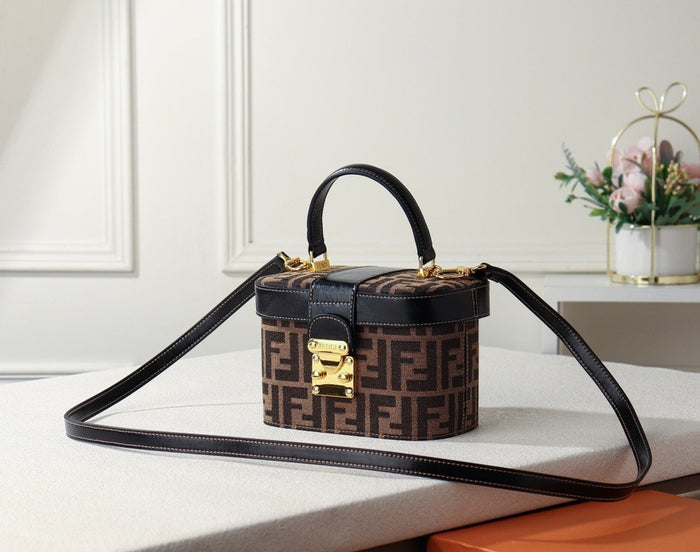 ESMEE - Top Quality Bag FND 708