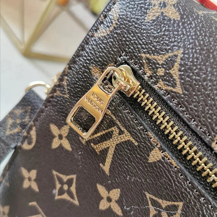 ESMEE - Top Quality Bags LUV 121