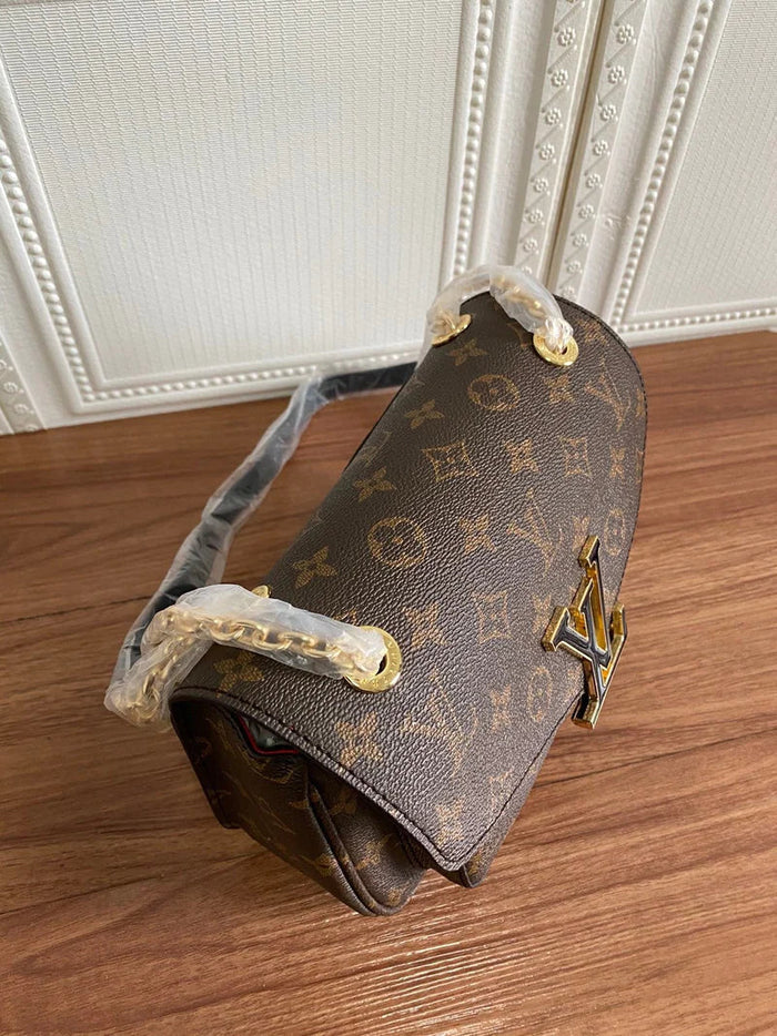 ESMEE - Top Quality Bags LUV 126