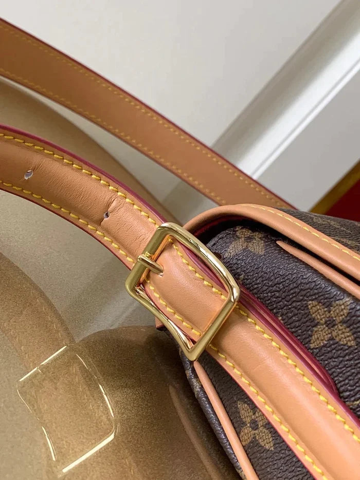 ESMEE  - Top Quality Bags LUV 129