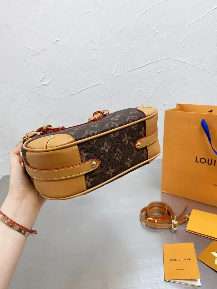 ESMEE - Top Quality Bags LUV 135