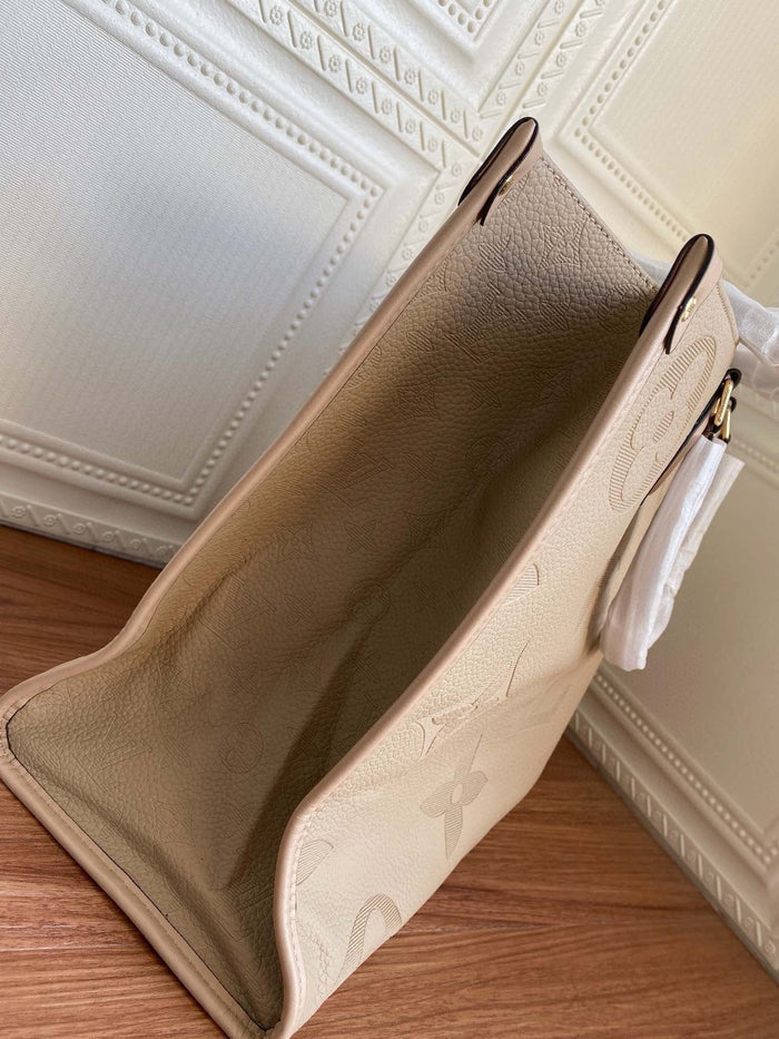 ESMEE - Top Quality Bags LUV 142