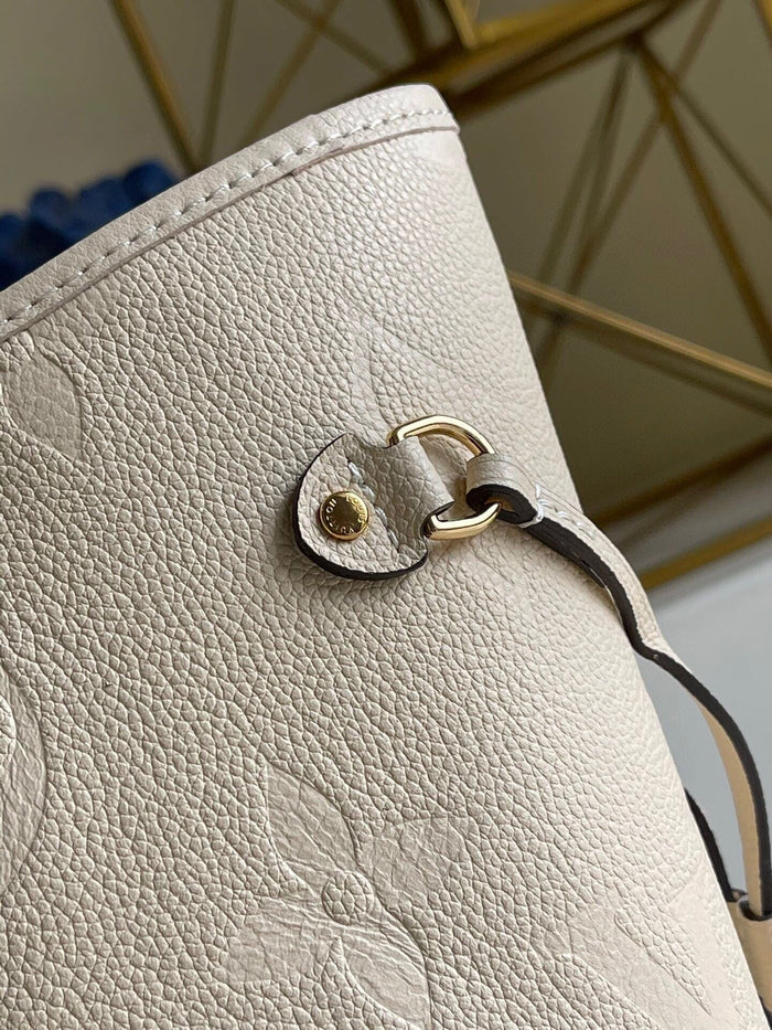 ESMEE - Top Quality Bags LUV 369