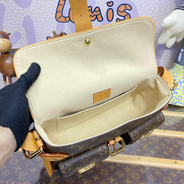 ESMEE - Top Quality Bags LUV 399