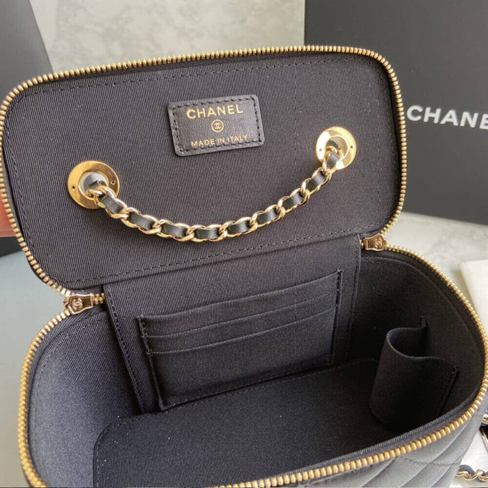 ESMEE Mini Vanity Case With Chain CHL - 729