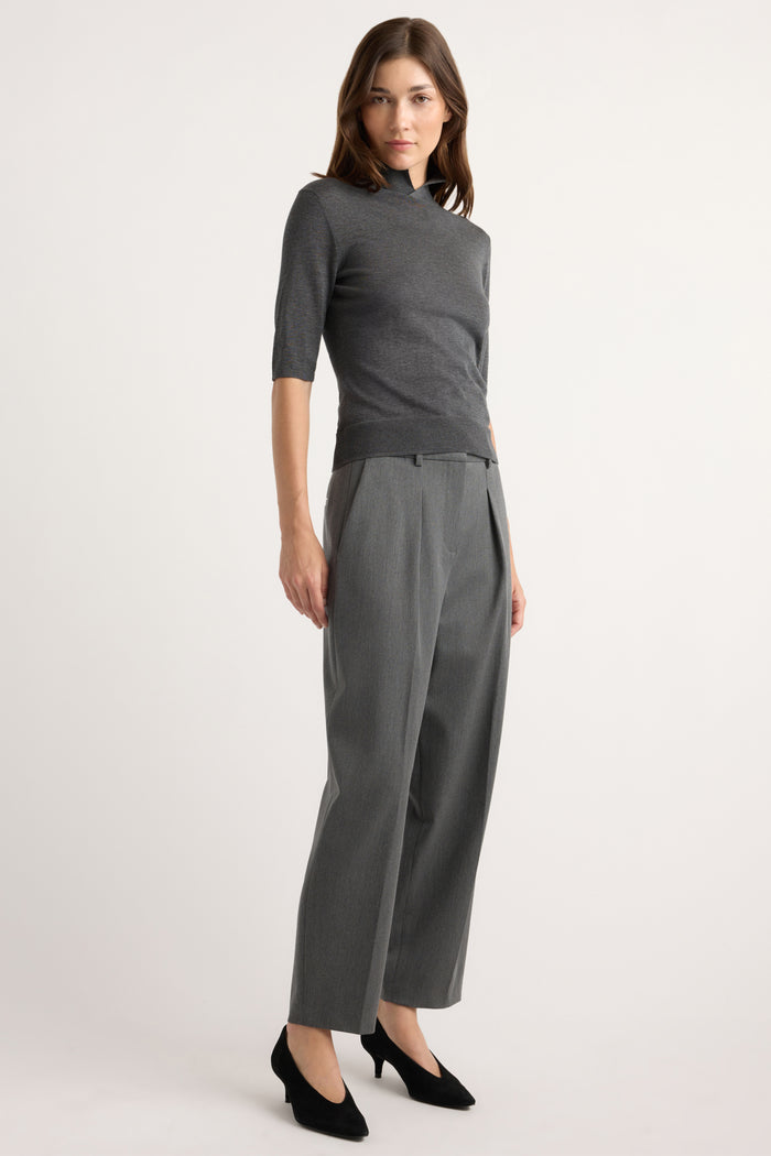 Renée | Francine Pleated Suiting Carrot-Leg Pant in Size Small