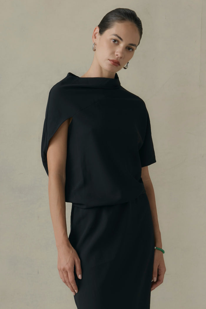 Beate | Gitte Asymmetric-Sleeve Dress in Size Extra Small