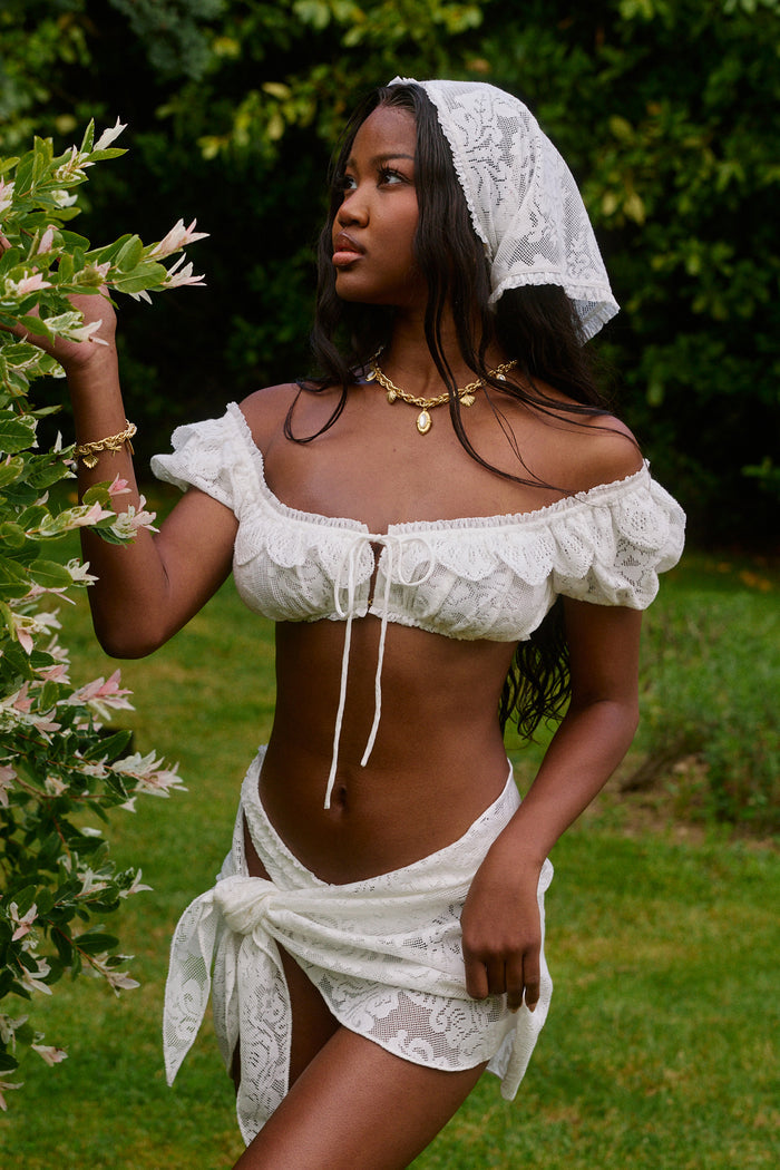Head Scarf in Lumiere