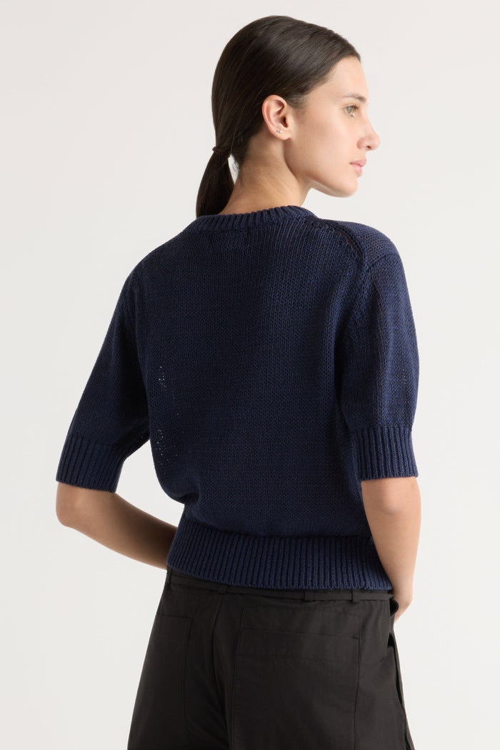 Karolina | Heidi Pullover Short-Sleeve Knit Top in Size Extra Small