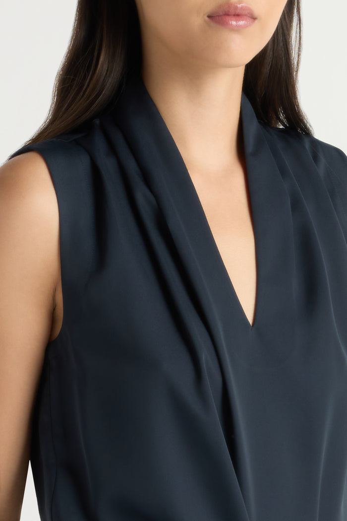 May-Li | Jae V-Neck Sleeveless Blouse in Size Small