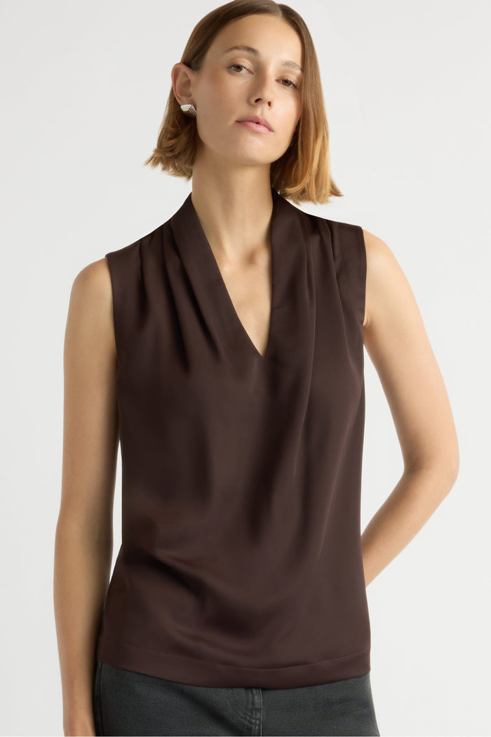 Mali | Jae V-Neck Sleeveless Blouse in Size Small