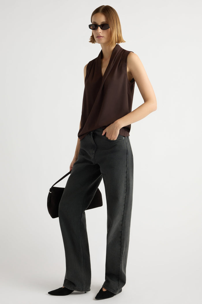 Mali | Jae V-Neck Sleeveless Blouse in Size Small
