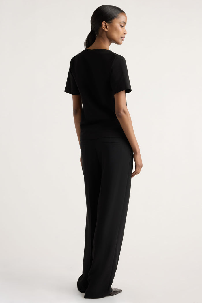 Isilda | Kendra Organic Cotton Cowl-Neck Tee in Size Extra Small