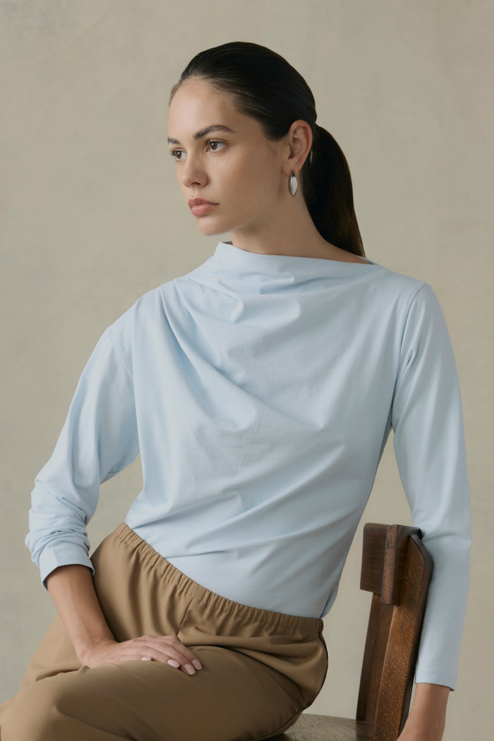 Beate | Kenira Asymmetric-Neck Long-Sleeve Tee in Size Extra Small