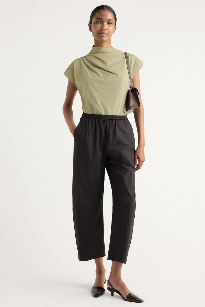 Isilda | Kenny Asymmetric-Neck Tee in Size Extra Small