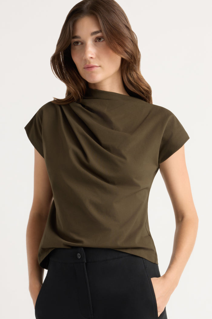 Renée | Kenny Asymmetric-Neck Tee in Size Extra Small