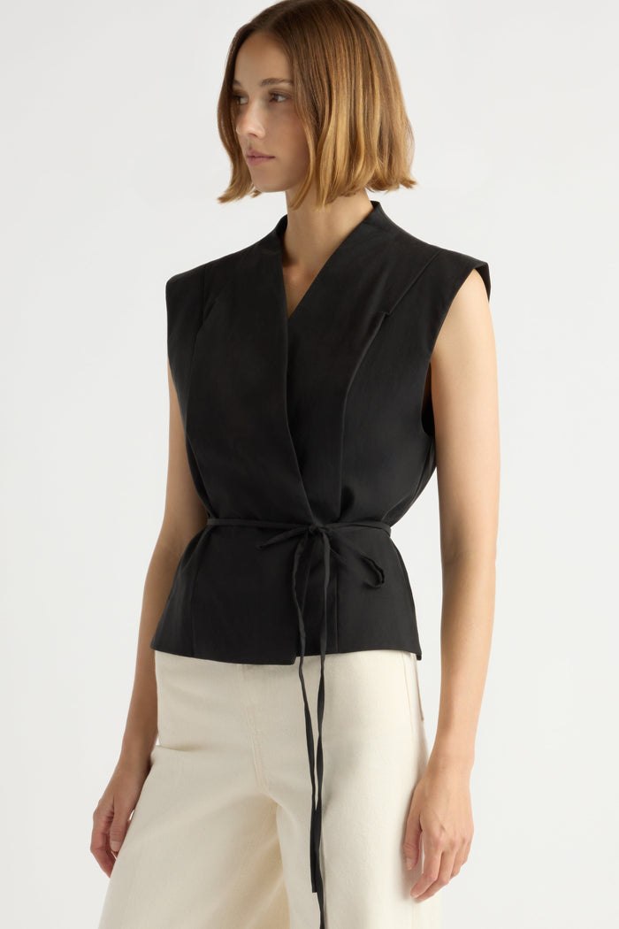 Mali | Leandra Tie-Wrap Vest in Size Small
