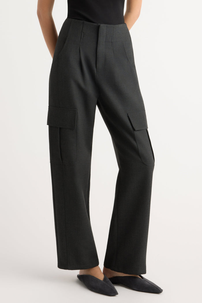 Karolina | Lynda Tailored Utility Pant in Size Extra Small
