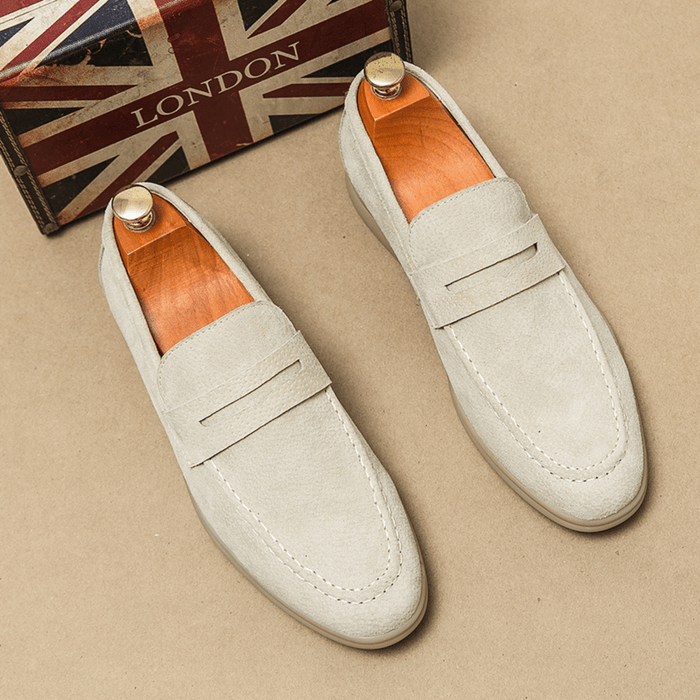 White / 7