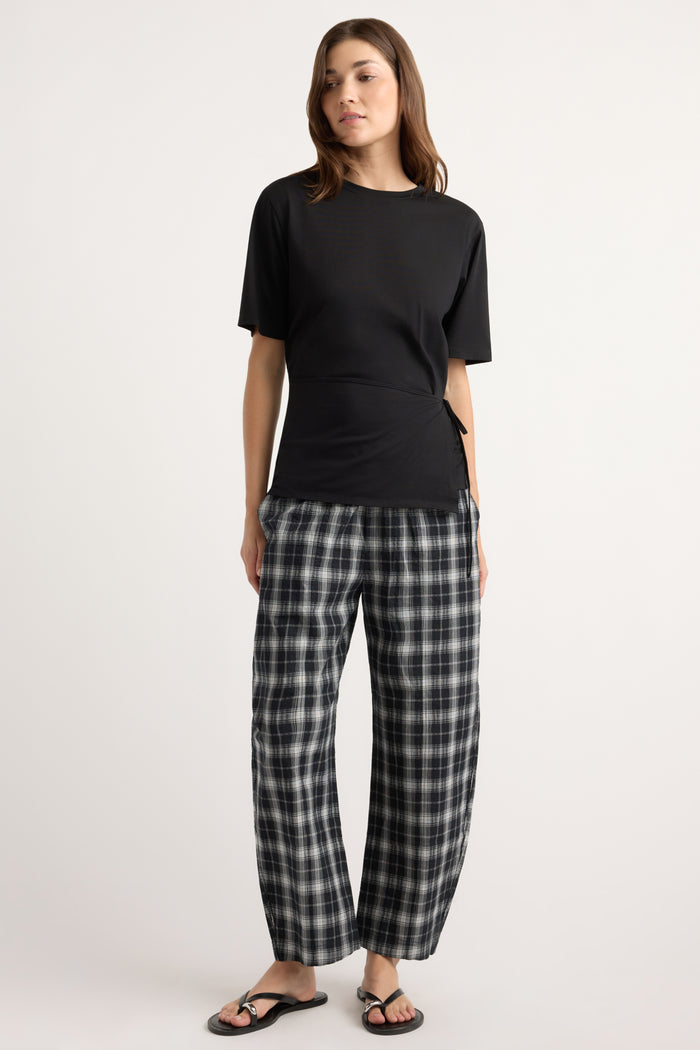 Renée | Ondine Plaid Stretch-Waist Pant in Size Small