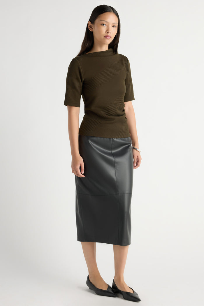 May-Li | Pauline Ribbed Asymmetric-Neck Top in Size Small