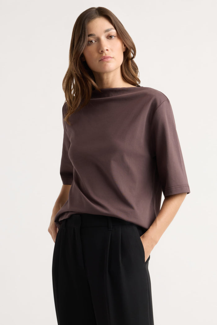 Renée | Raquel Relaxed Slit-Neck Tee in Size Extra Small