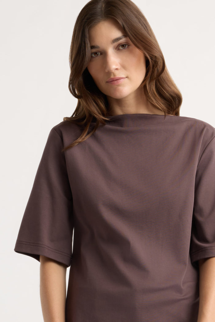 Renée | Raquel Relaxed Slit-Neck Tee in Size Extra Small