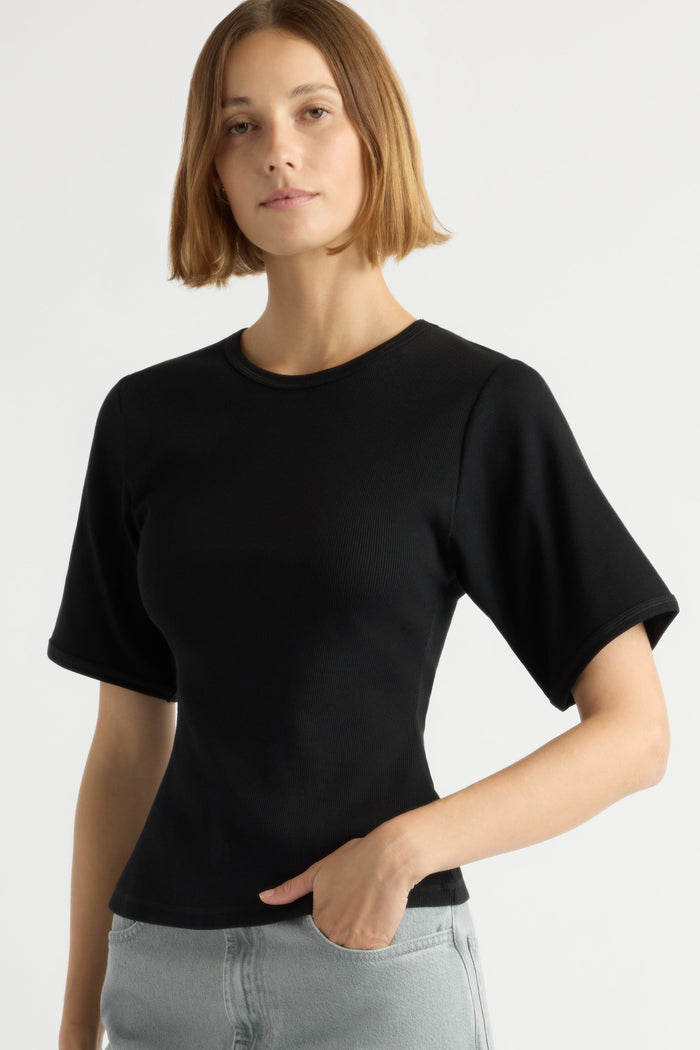 Mali | Reanne Ribbed Sculpted Crew-Neck Tee in Size Small