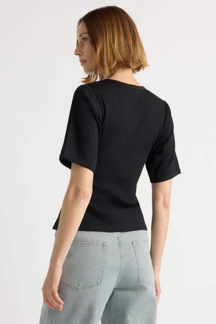 Mali | Reanne Ribbed Sculpted Crew-Neck Tee in Size Small