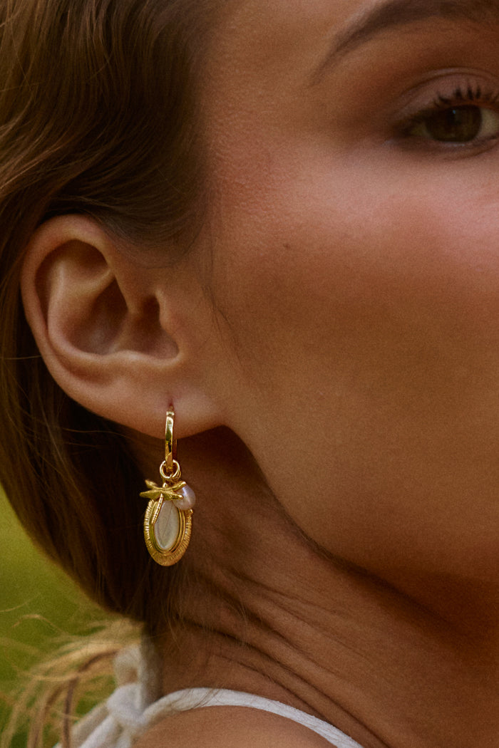Sorella Earrings in Pearl