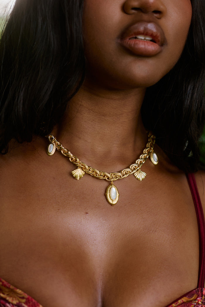 Sorella Necklace in Pearl