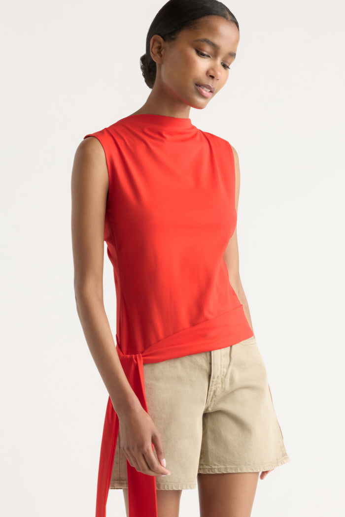 Isilda | Sylvia Tie-Hem Slit-Neck Tank in Size Extra Small