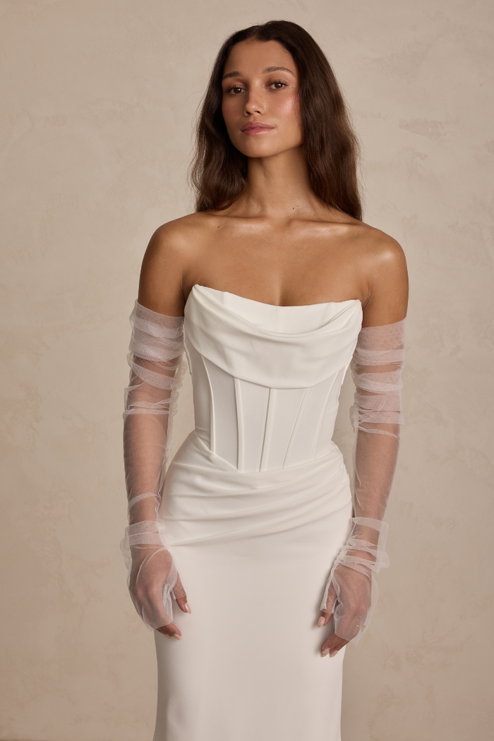 TULLE GLOVES