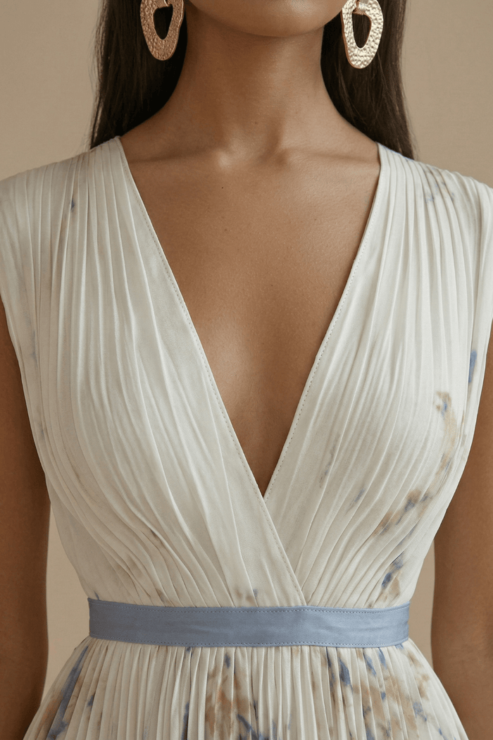 Women Maxi Dress Sleeveless V-Neck Pleated Bodice Fit