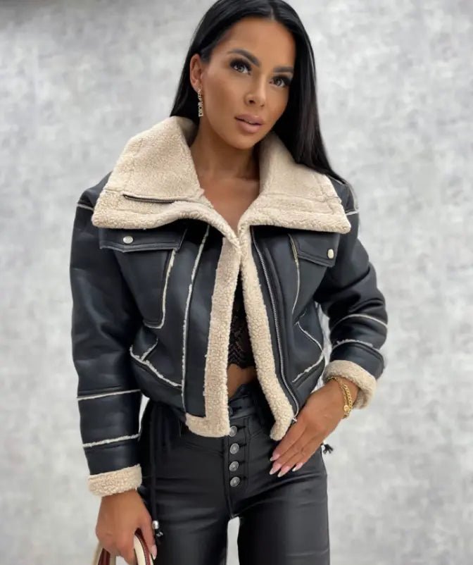 Women's Jacket — Front Zipper Closure With Fleece Lining