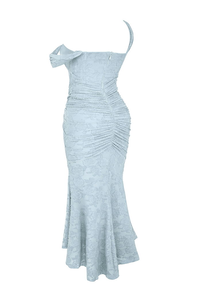 Women's Maxi Dress — Fitted Bodice Ruched Waist High-Low Hem