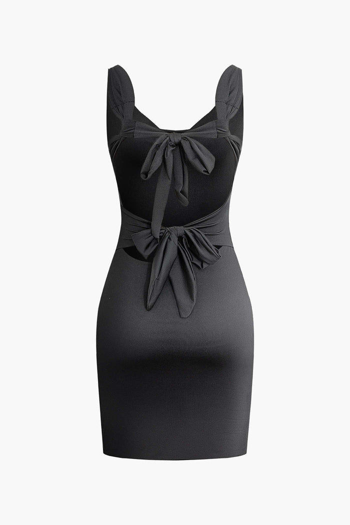 Women's Midi Dress — Sweetheart Neckline Tie Straps Flared Skirt