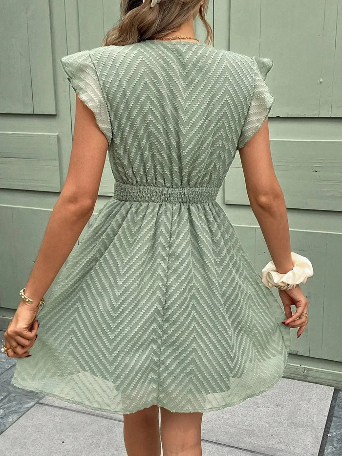 Women's Midi Dress — V-Neck Short Sleeve Crochet Trim Design