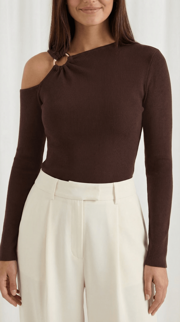 Women's Top — Sleeveless One Shoulder Asymmetric Neckline